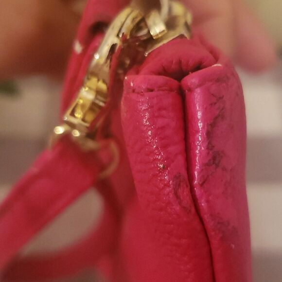 Betsey Johnson Hot Pink Wristlet and Earrings 💗Bundle - Picture 7 of 9